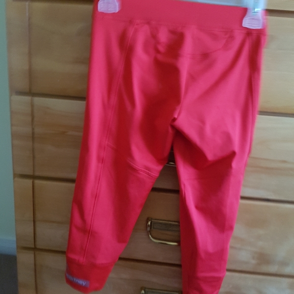 Stella McCartney by Adidas crops - Picture 3 of 5